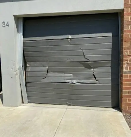 Joondalup garage door repair (1) Joondalup garage door repair (1)